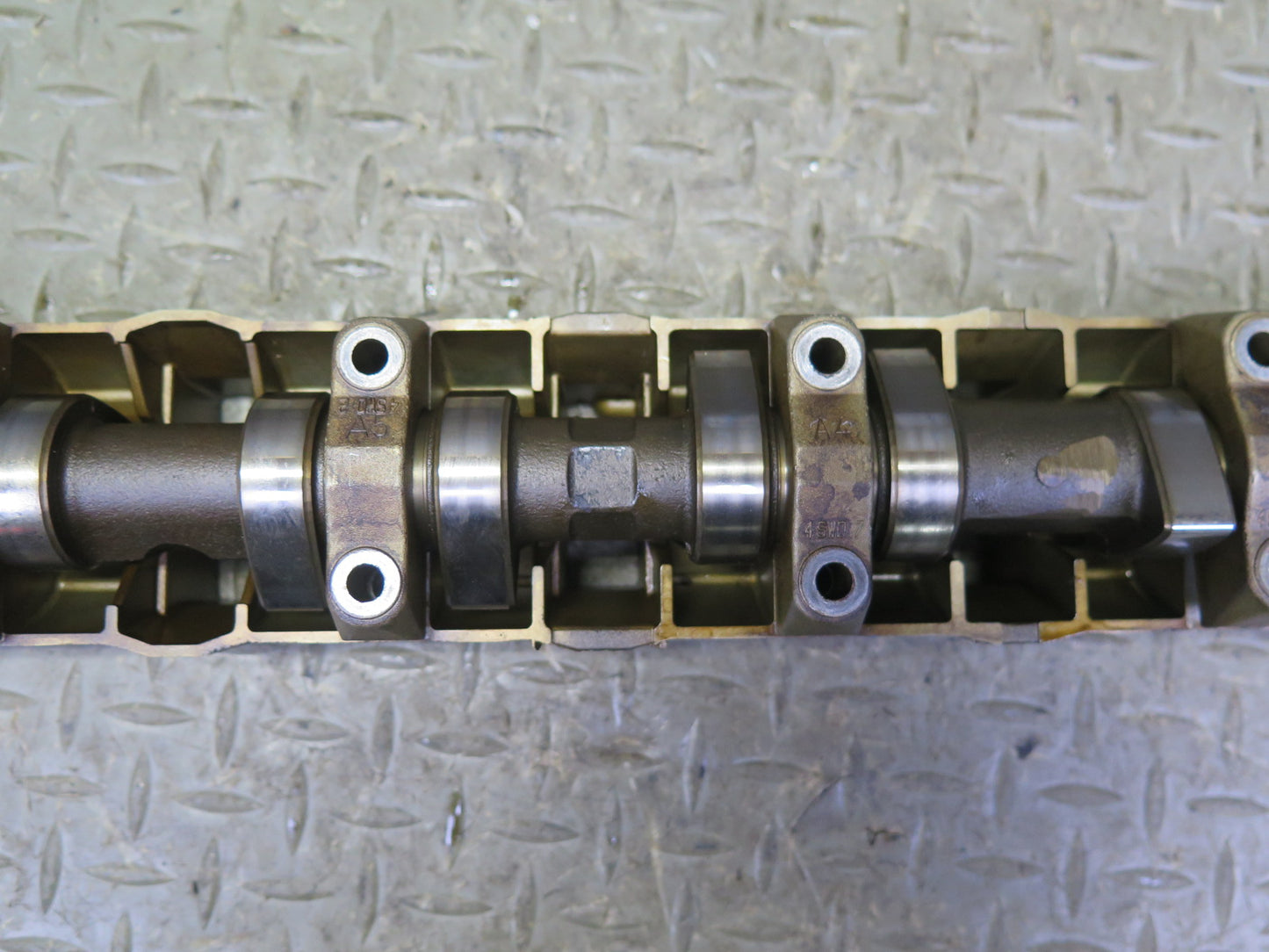 96-99 BMW E36 328iC M52 Engine Exhaust Camshaft w Tray 1703891 OEM