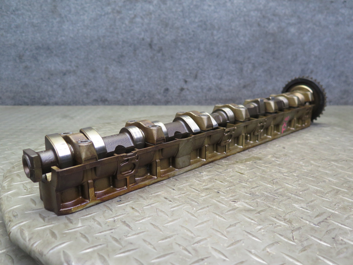 96-99 BMW E36 328iC M52 Engine Exhaust Camshaft w Tray 1703891 OEM