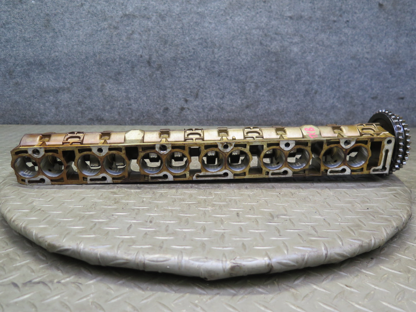 96-99 BMW E36 328iC M52 Engine Exhaust Camshaft w Tray 1703891 OEM