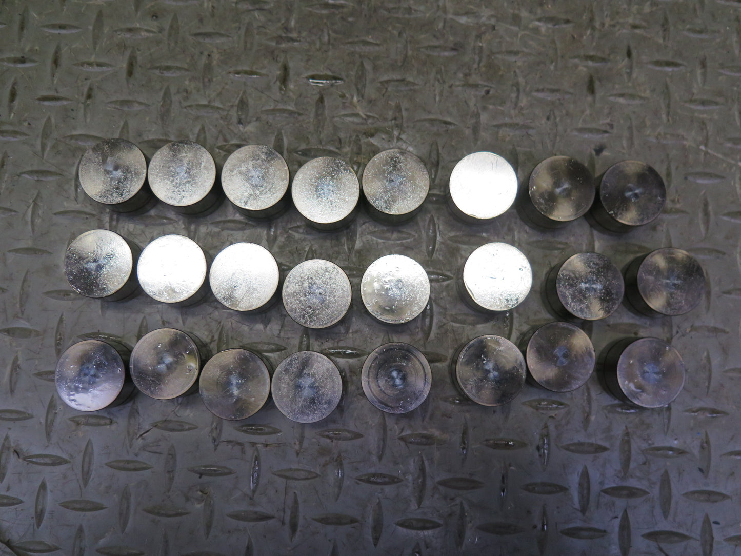 96-99 BMW E36 328iC M52 Engine Exhaust Camshaft w Tray 1703891 OEM