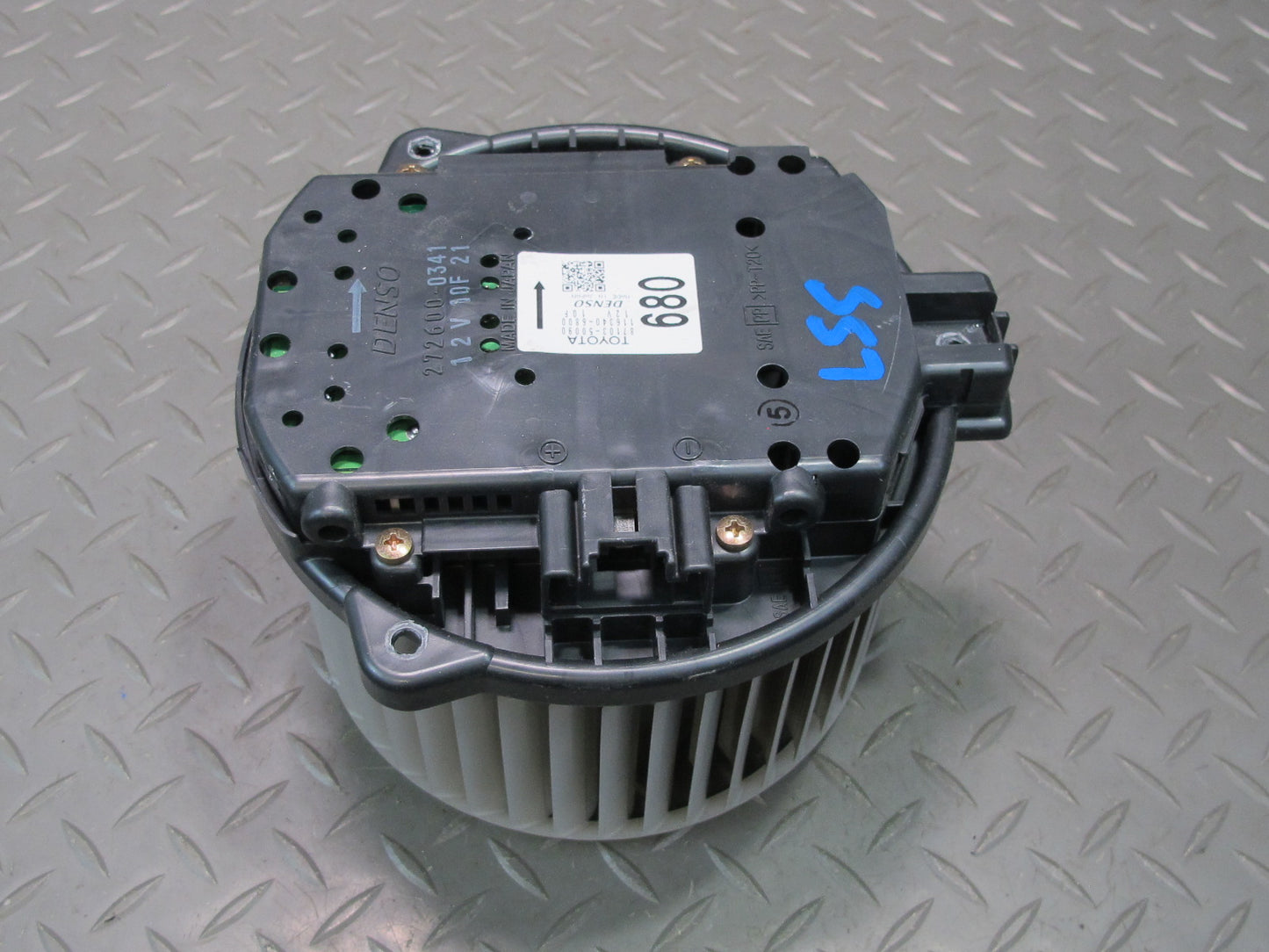 01-06 Lexus UCF30L LS430 A/C Heater Blower Motor Fan 87103-50090 OEM