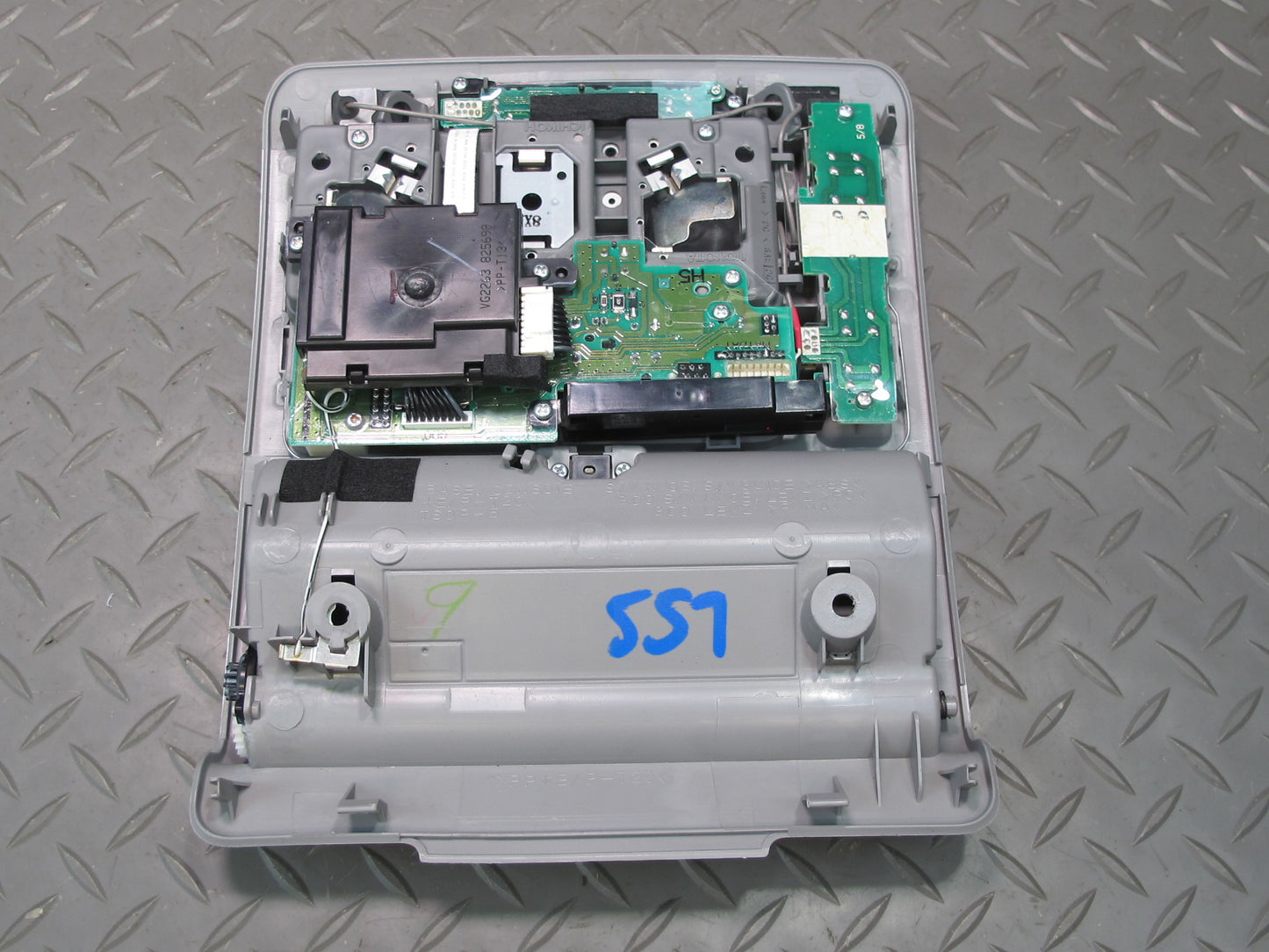 04-06 Lexus UCF30L LS430 Front Overhead Console Dome Reading Light w Sunroof OEM