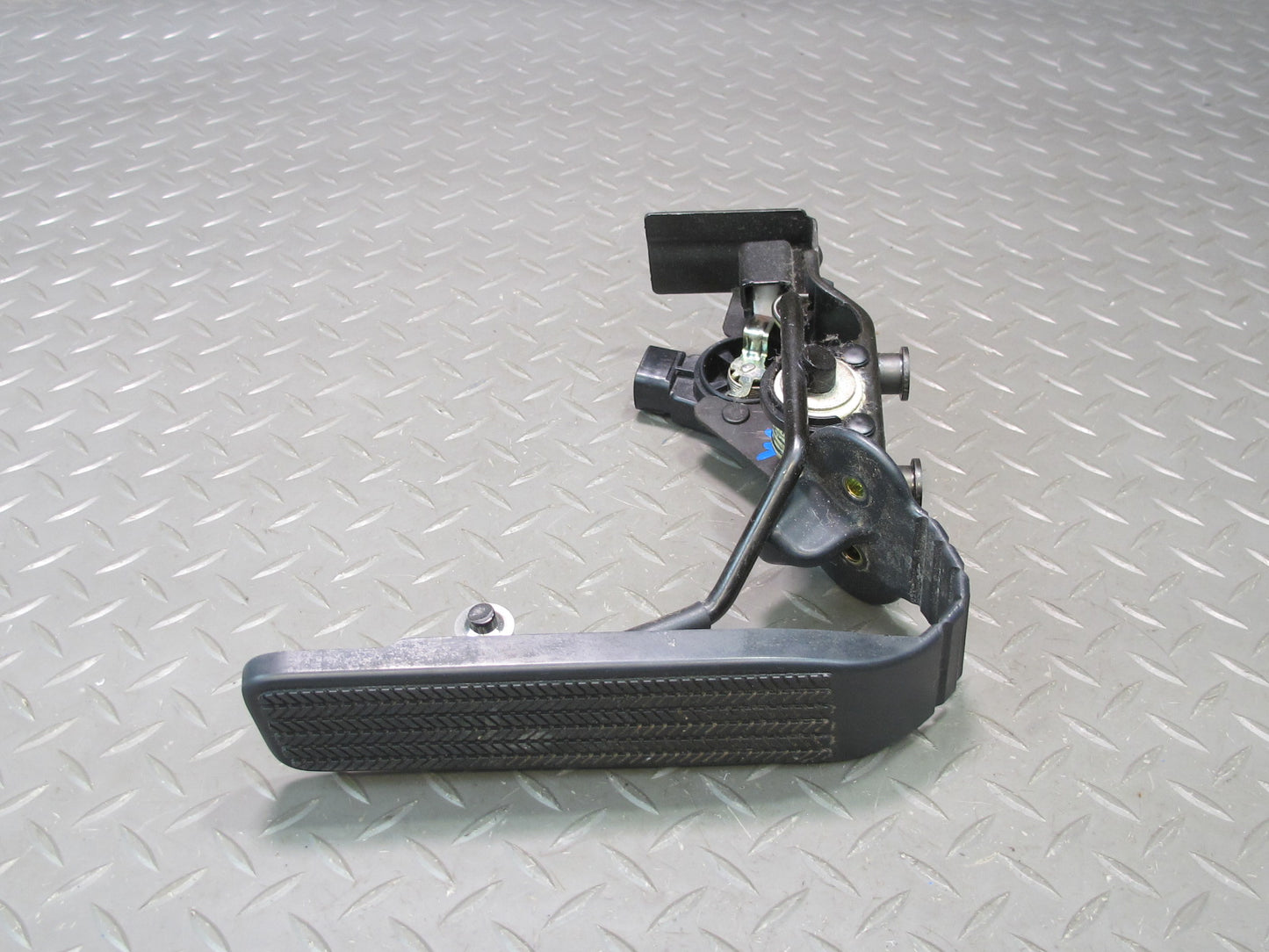 02-06 Lexus UCF30L LS430 Gas Acceleration Peadl 78010-50020 OEM