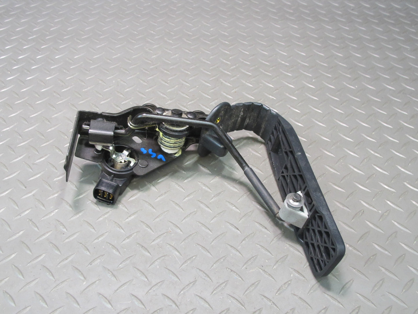 02-06 Lexus UCF30L LS430 Gas Acceleration Peadl 78010-50020 OEM
