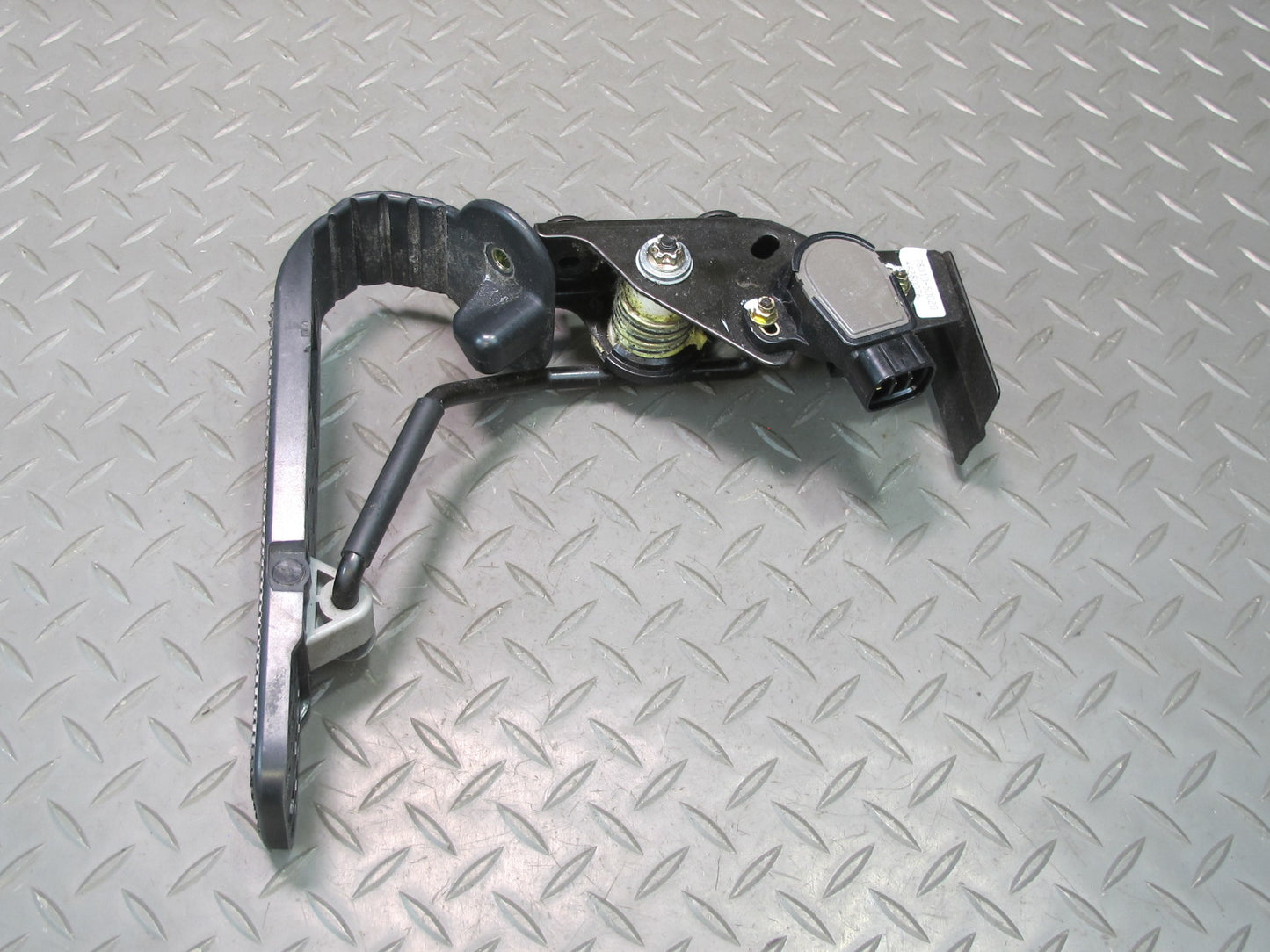 02-06 Lexus UCF30L LS430 Gas Acceleration Peadl 78010-50020 OEM