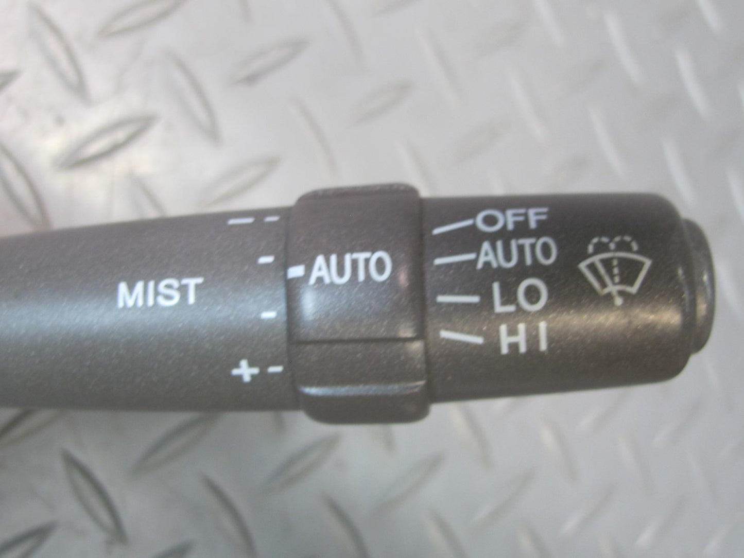 04-06 Lexus UCF30L LS430 Steering Column Headlight Turn Signal Wiper Switch OEM