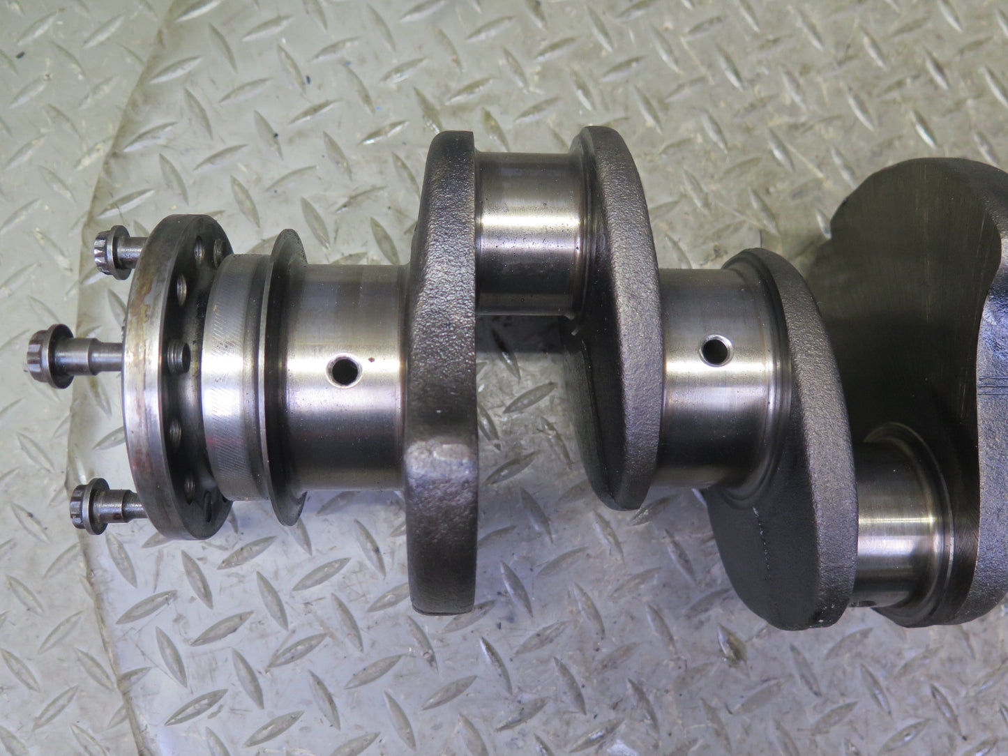 81-83 Mercedes W123 240D OM616 616.912 Diesel Engine Crankshaft Unit 117K OEM