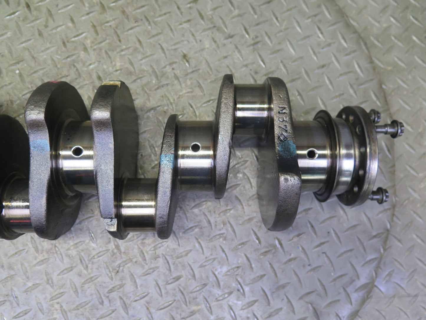 81-83 Mercedes W123 240D OM616 616.912 Diesel Engine Crankshaft Unit 117K OEM