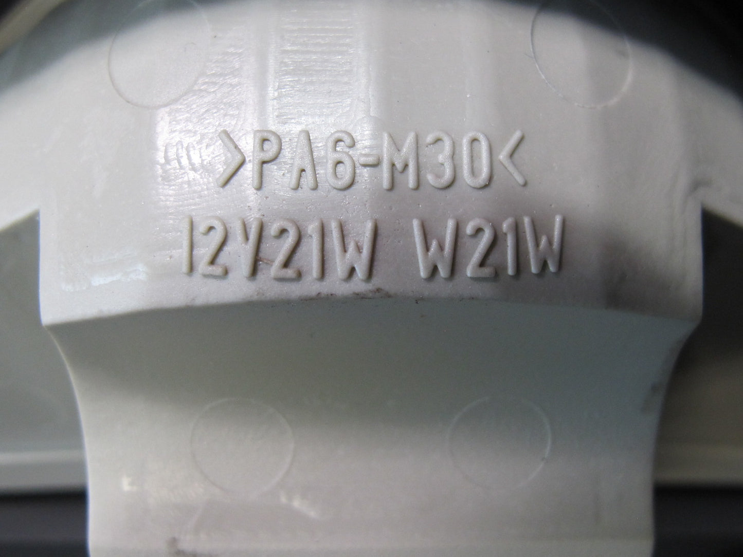 01-06 Lexus UCF30L LS430 Rear Third 3RD Brake Light Lamp OEM