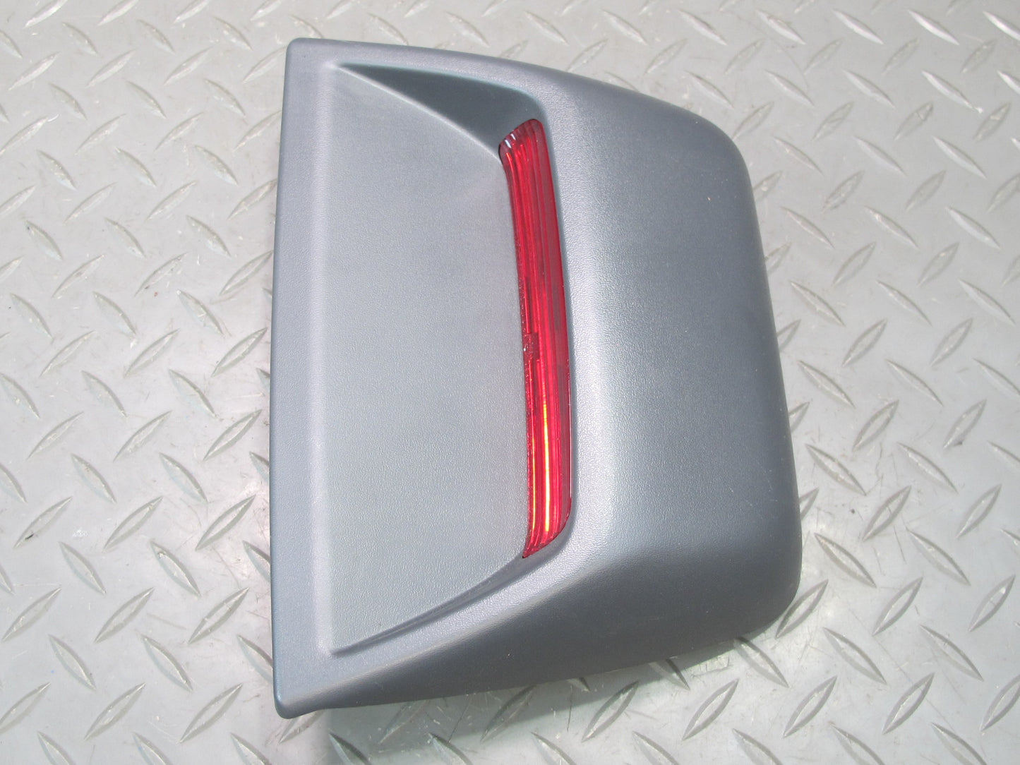 01-06 Lexus UCF30L LS430 Rear Third 3RD Brake Light Lamp OEM