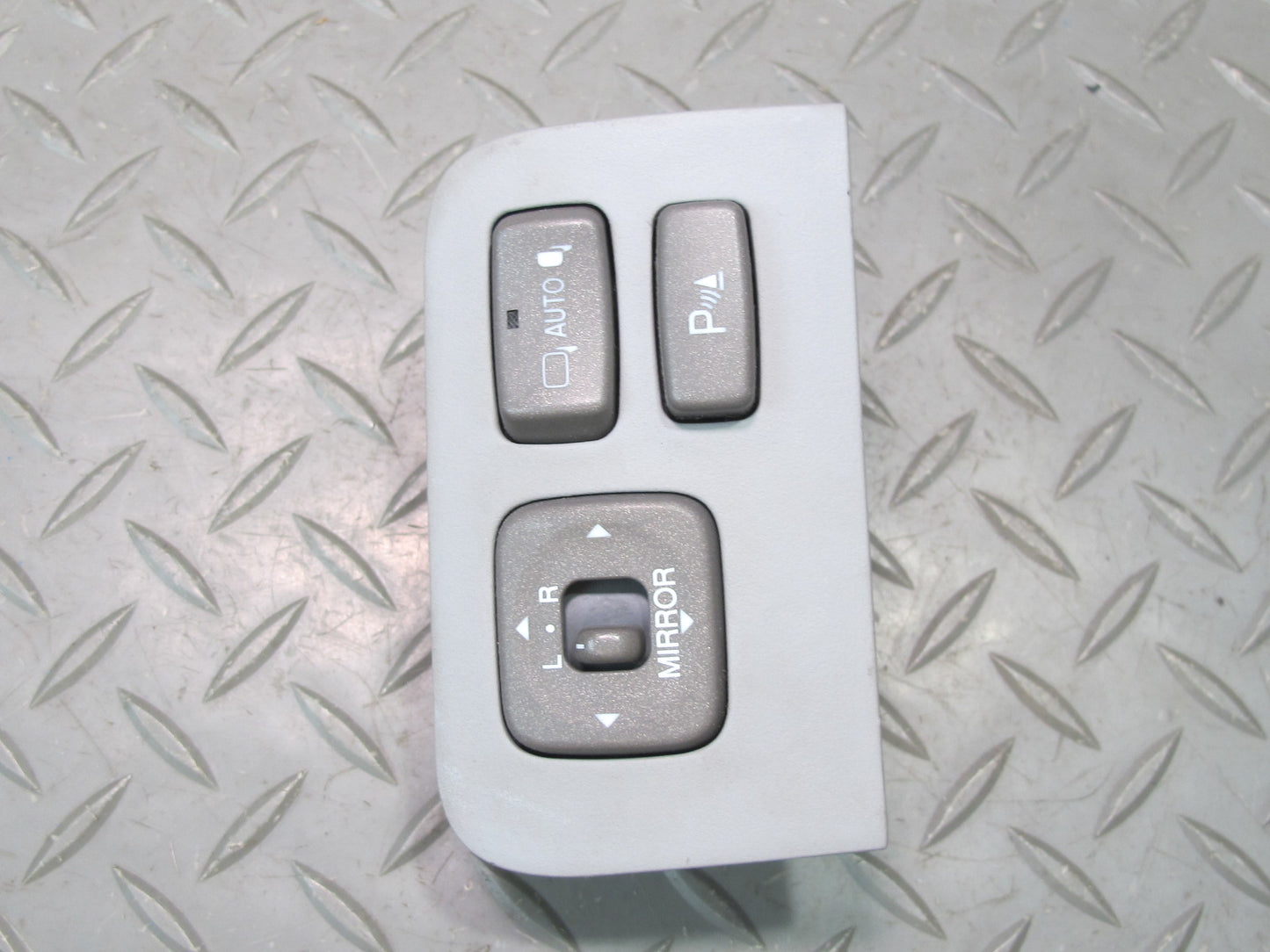 01-06 Lexus UCF30L LS430 Side View Mirror w Auto Fold & PDC Switch Gray OEM