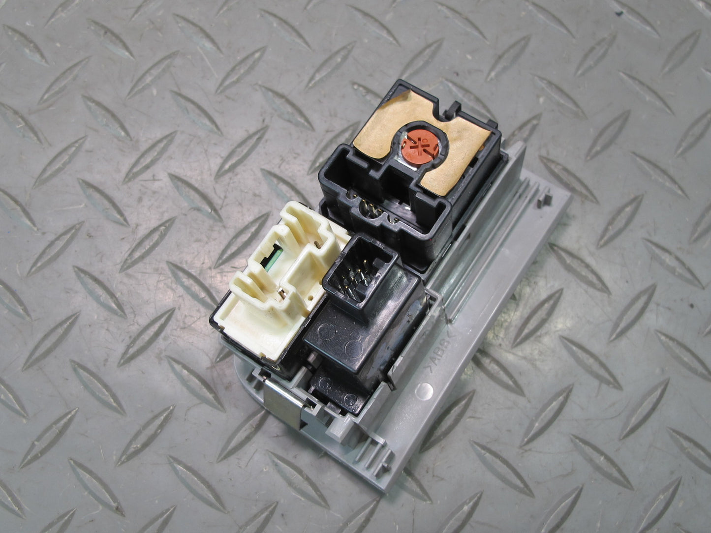 01-06 Lexus UCF30L LS430 Side View Mirror w Auto Fold & PDC Switch Gray OEM