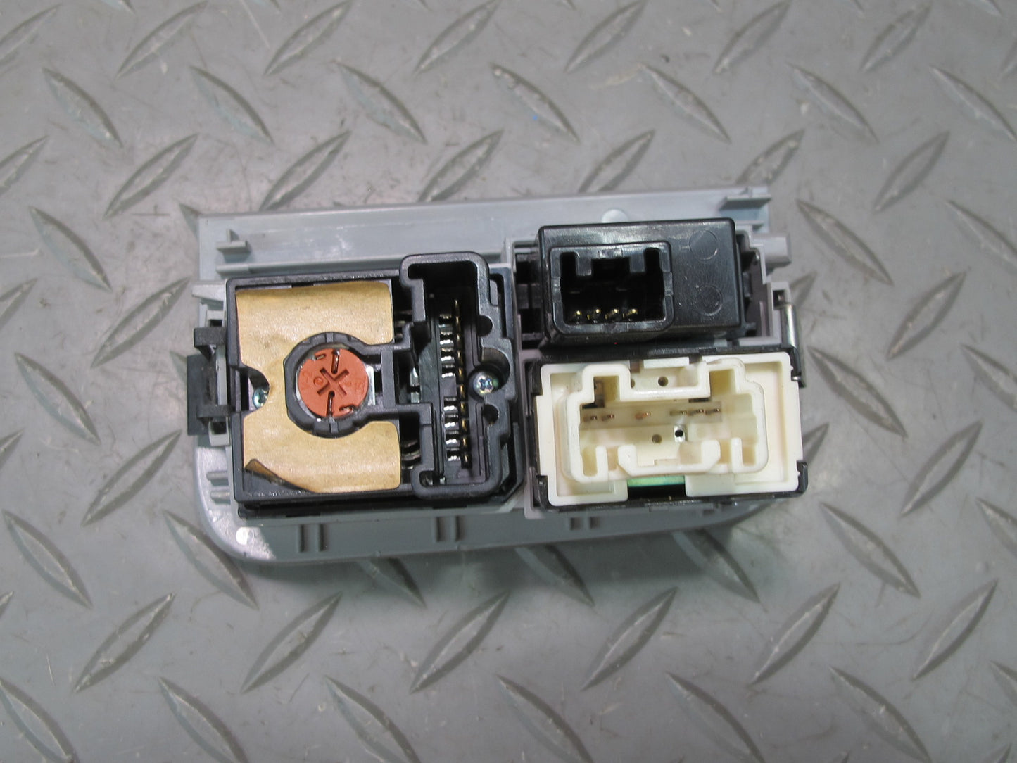 01-06 Lexus UCF30L LS430 Side View Mirror w Auto Fold & PDC Switch Gray OEM