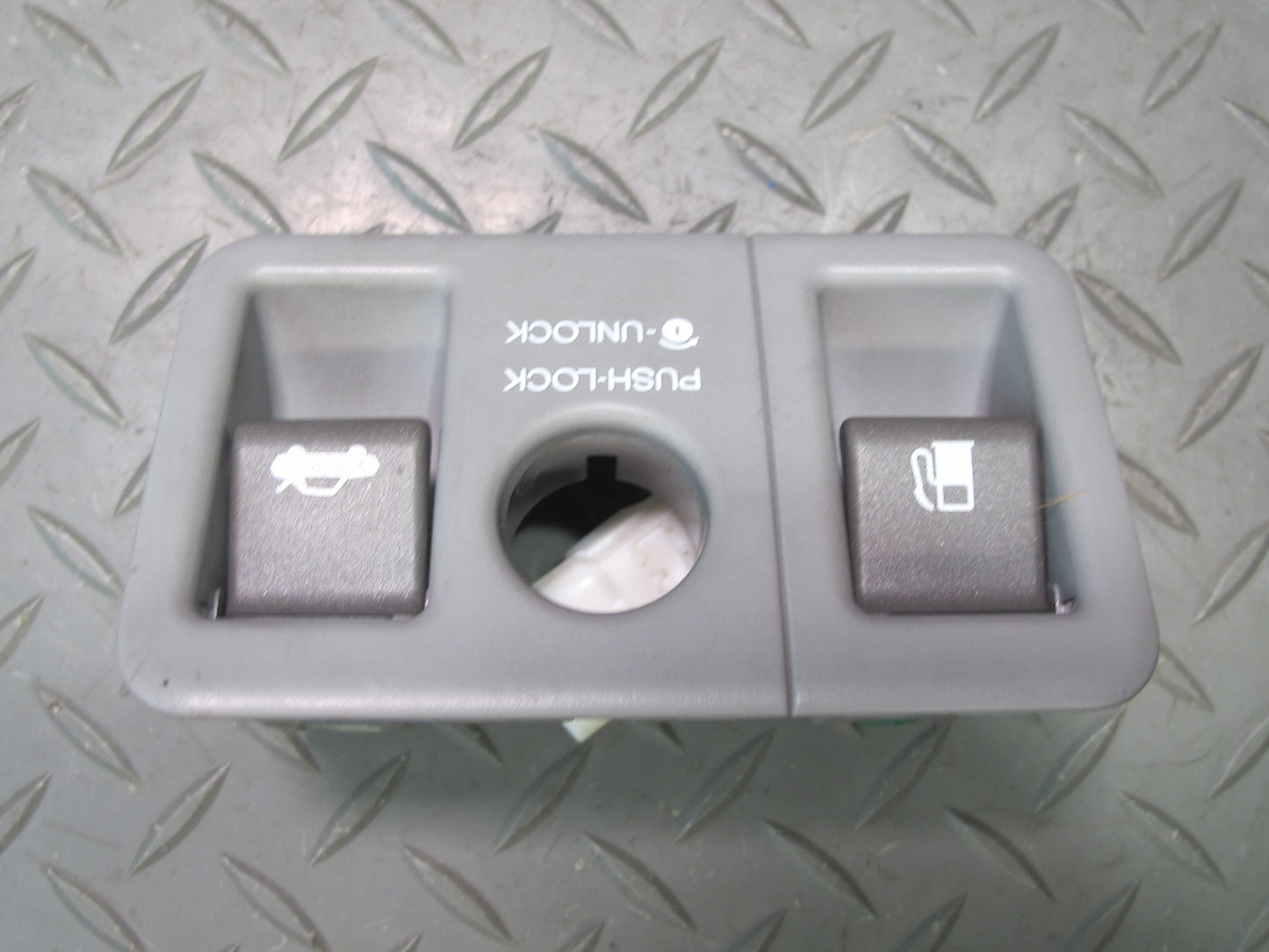 01-06 Lexus UCF30L LS430 Fuel Door Trunk Lid Release Switch Panel Gray OEM