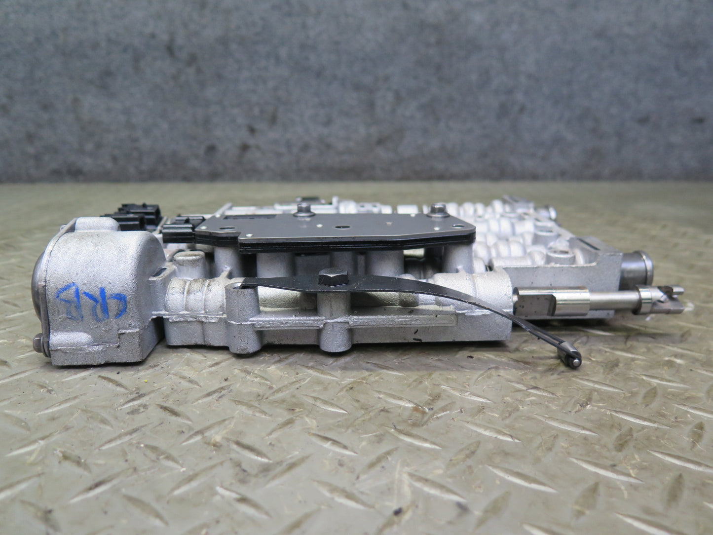 05-06 Chevrolet SSR 6.0L 4L65E Automatic Transmission Valve Body Mechatronic OEM