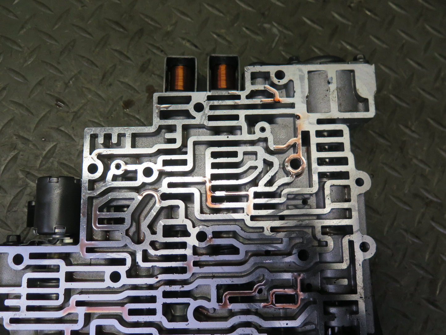 05-06 Chevrolet SSR 6.0L 4L65E Automatic Transmission Valve Body Mechatronic OEM