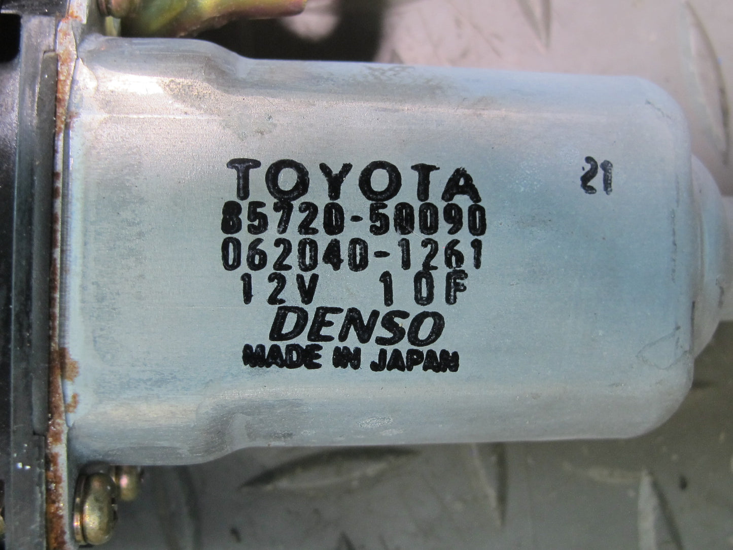 01-06 Lexus UCF30L LS430 Rear Left Door Window Regulator w Motor OEM