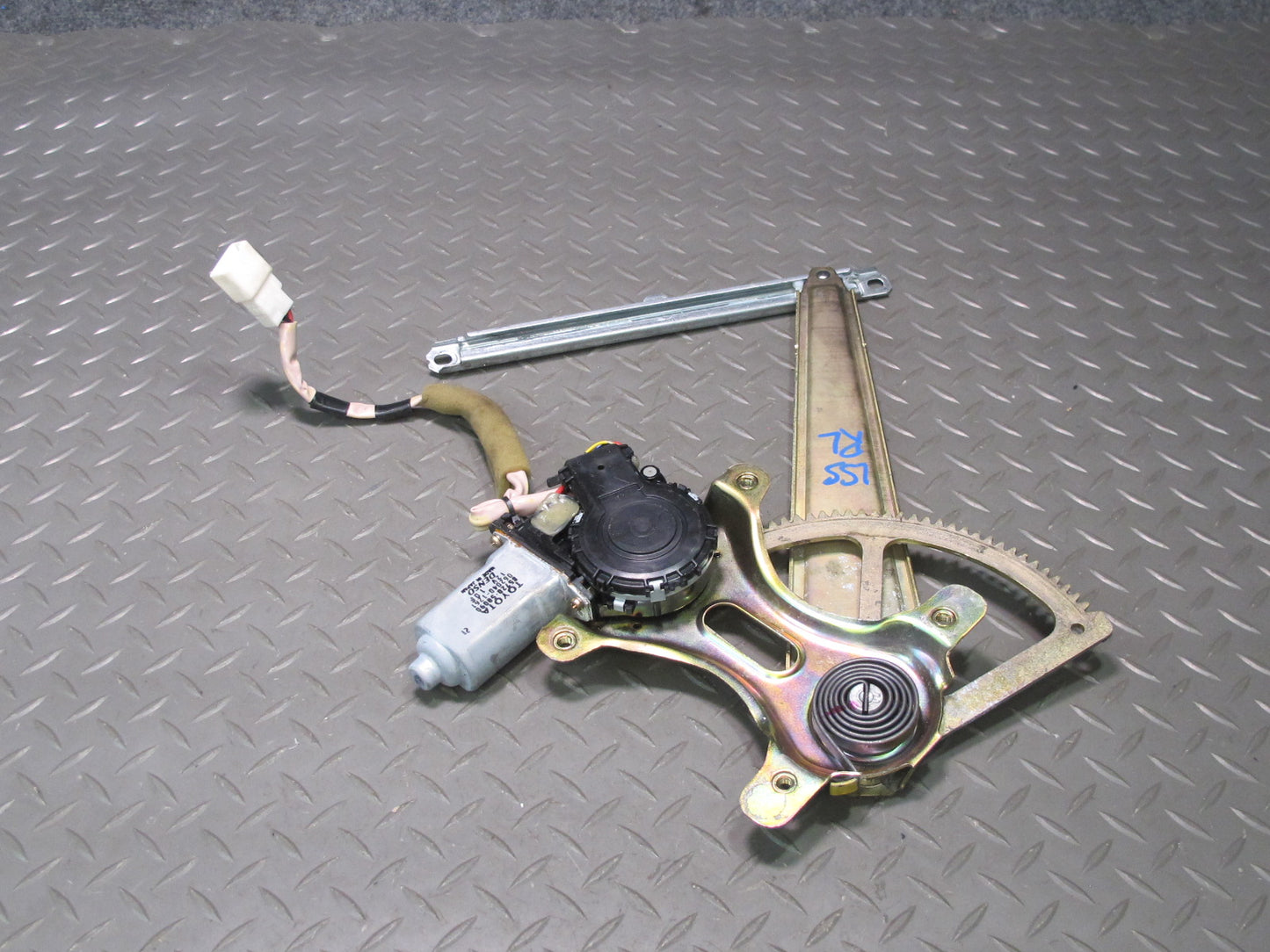 01-06 Lexus UCF30L LS430 Rear Left Door Window Regulator w Motor OEM