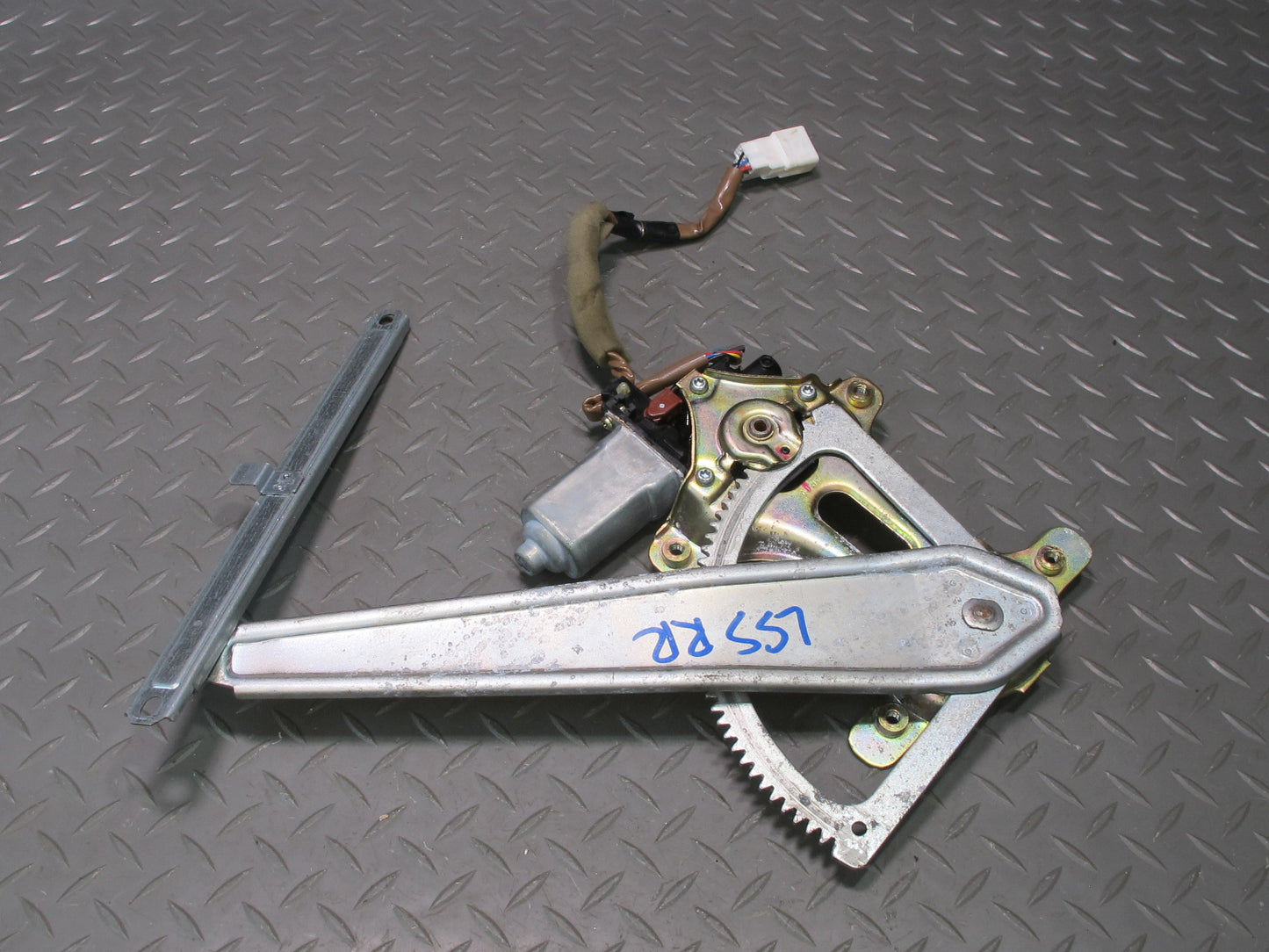 01-06 Lexus UCF30L LS430 Rear Right Door Window Regulator w Motor OEM