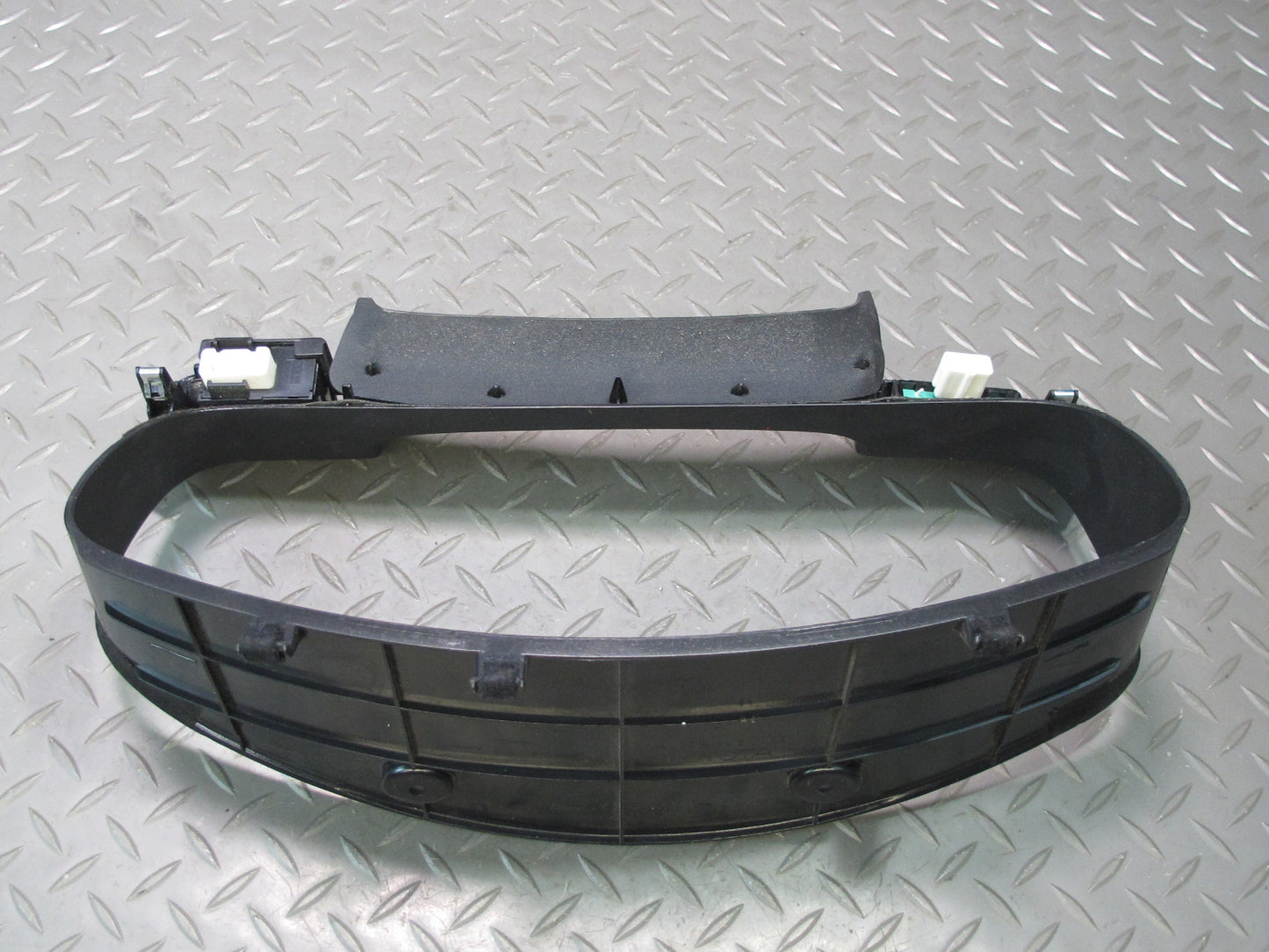 01-06 Lexus UCF30L LS430 Dash Instrument Cluster Speedometer Trim w Switches OEM