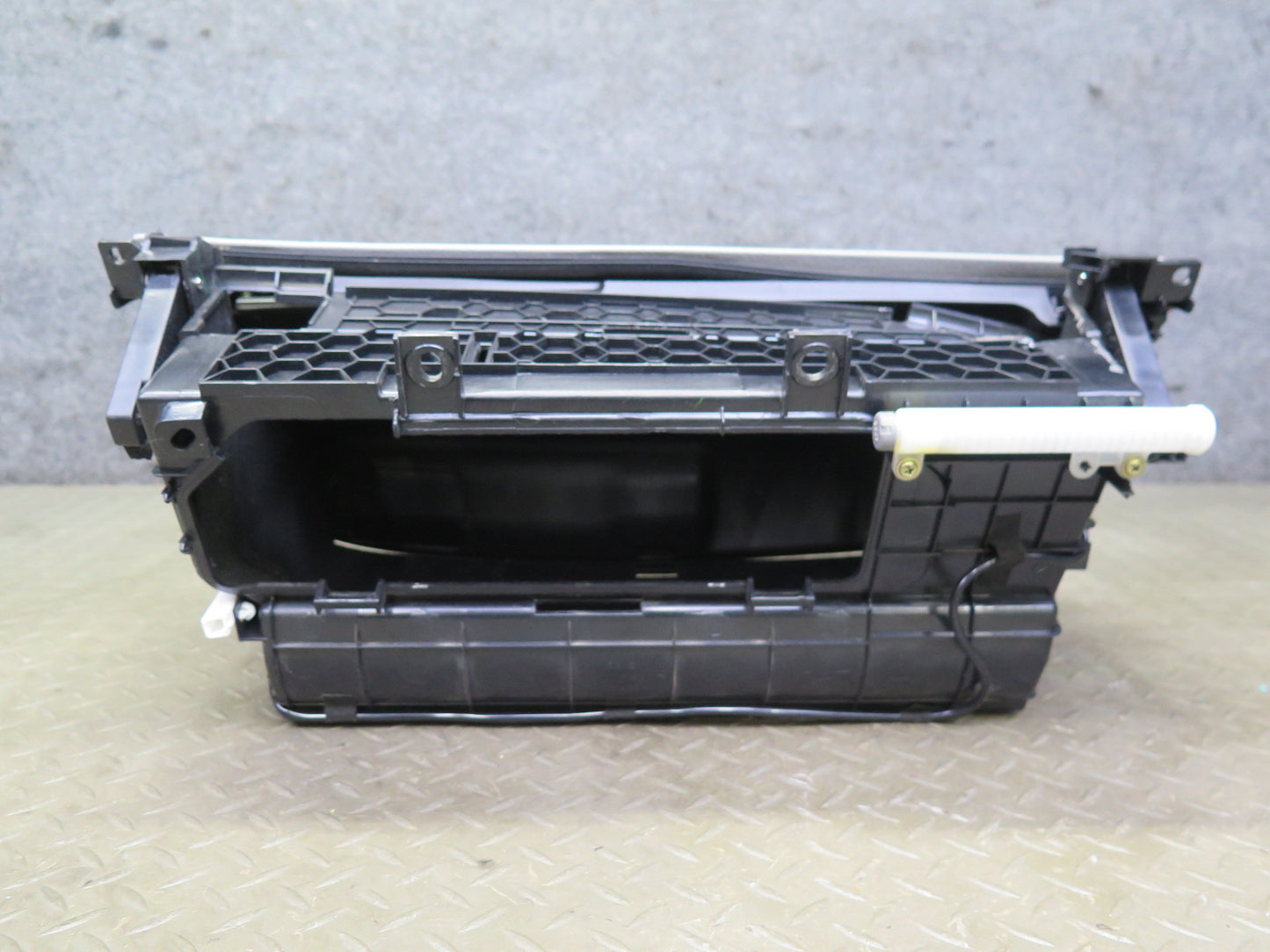 04-06 Lexus UCF30L LS430 Dash Upper Glove Box Compartment Storage Ash OEM