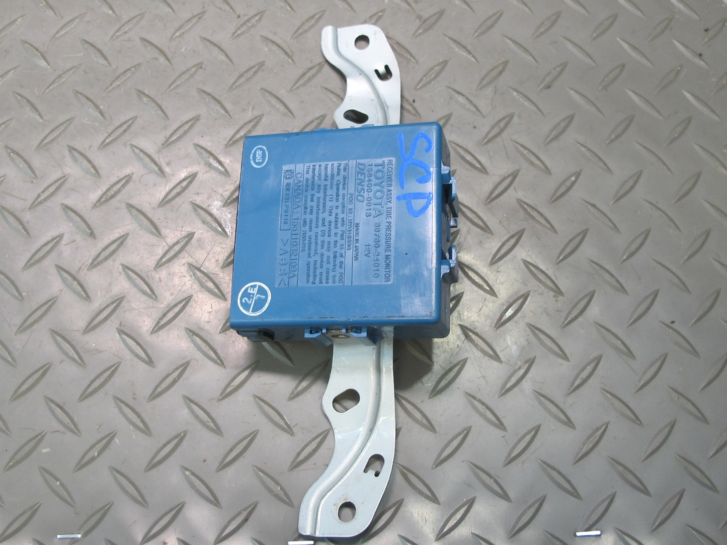 02-06 Lexus SC430 Z40 Tire Pressure Receiver Control Module 89760-24010 OEM