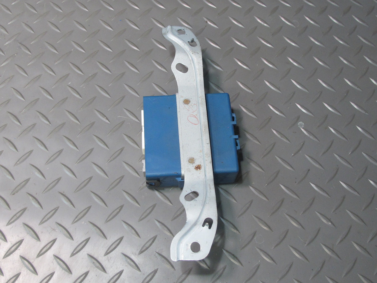 02-06 Lexus SC430 Z40 Tire Pressure Receiver Control Module 89760-24010 OEM