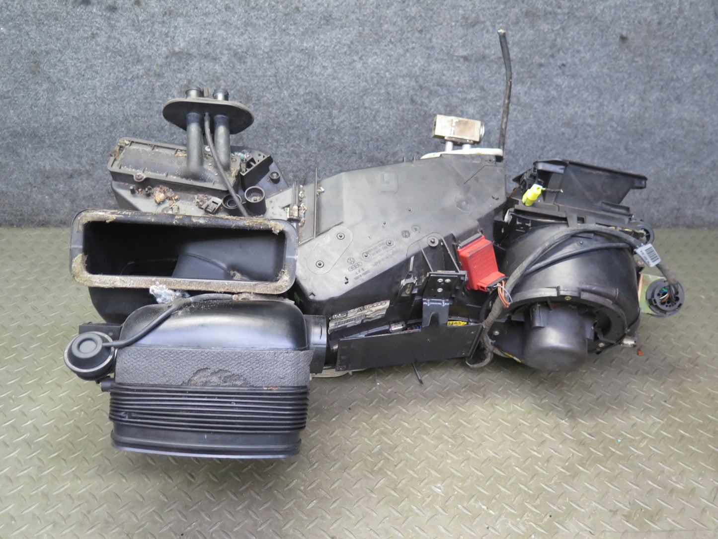 99-03 VW Eurovan T4 Hvac A/C Heater Core Blower Motor Climate Box 701820026 OEM