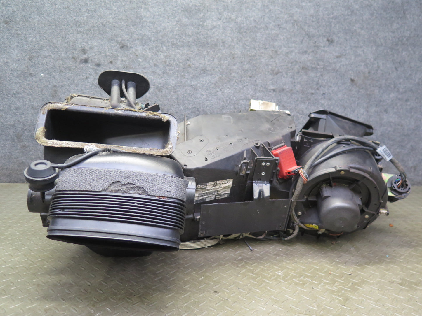 99-03 VW Eurovan T4 Hvac A/C Heater Core Blower Motor Climate Box 701820026 OEM
