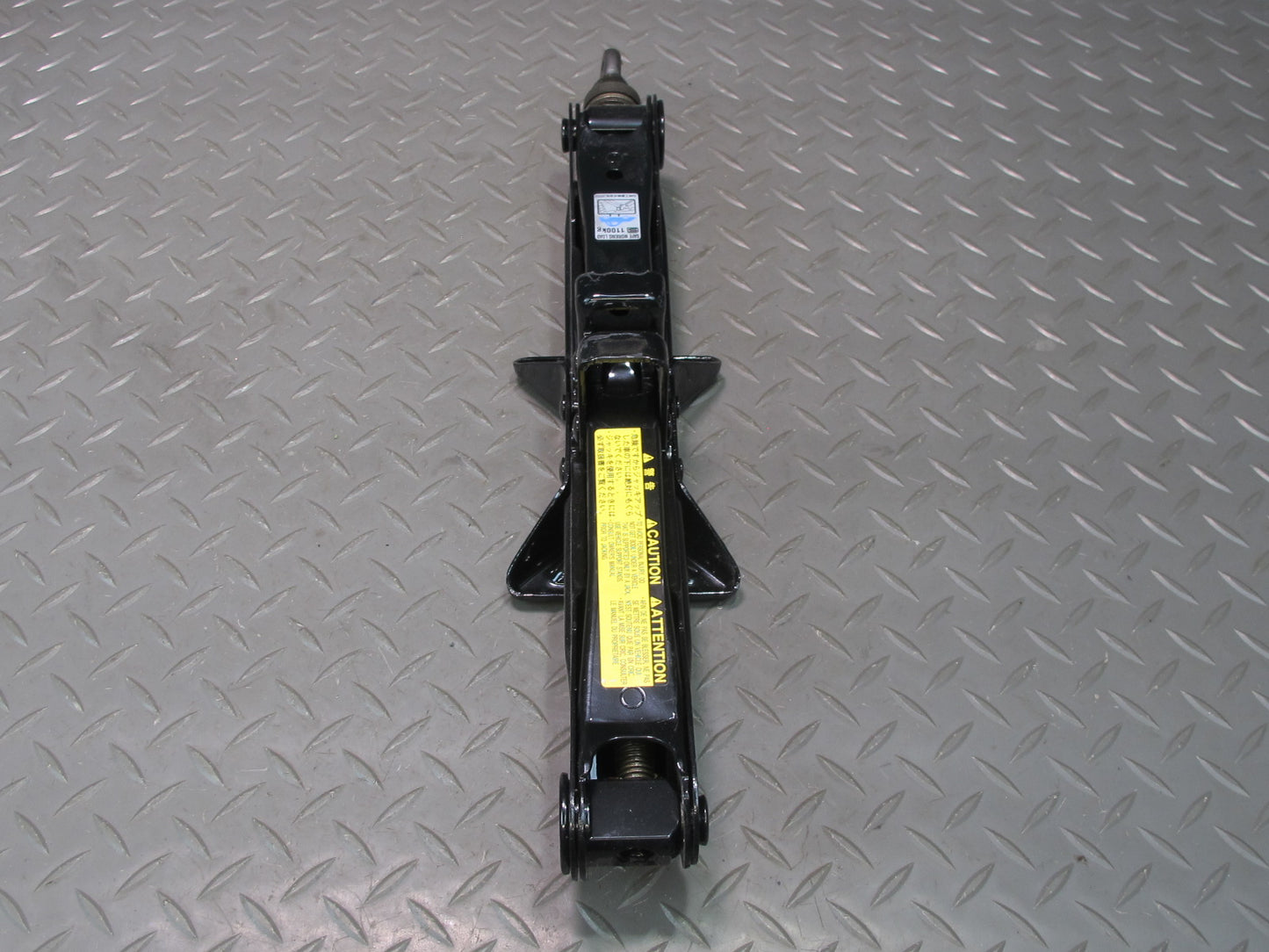 01-06 Lexus UCF30L LS430 Emergency Spare Tire Lift Jack w TOW Hook & Foam OEM