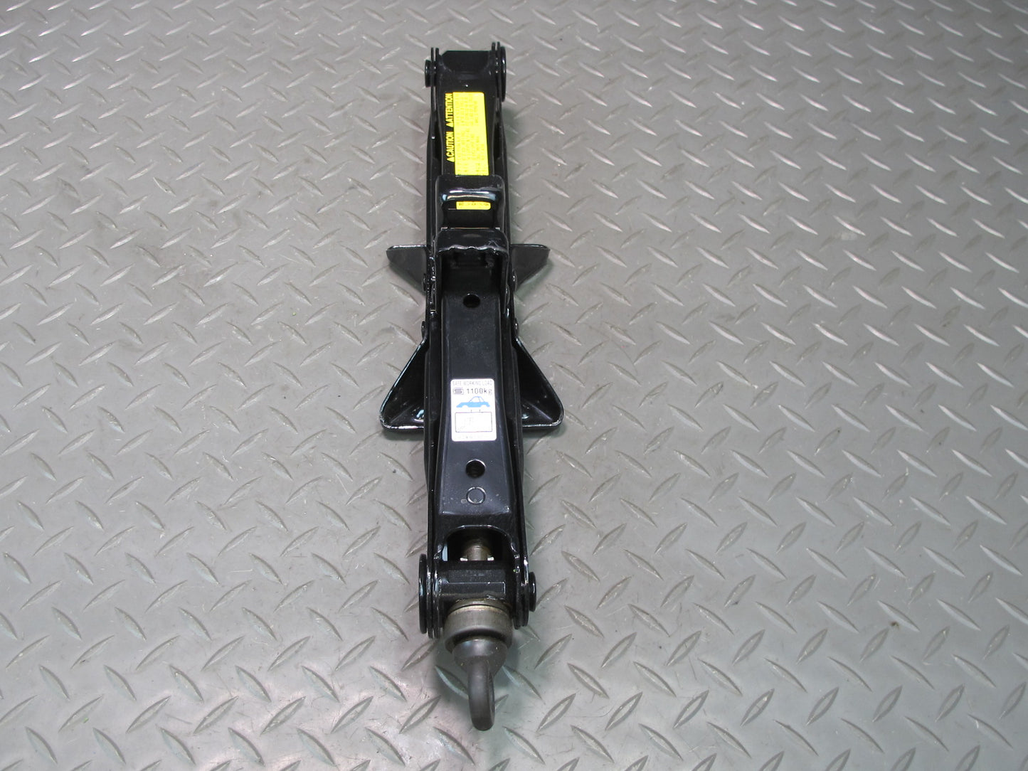 01-06 Lexus UCF30L LS430 Emergency Spare Tire Lift Jack w TOW Hook & Foam OEM