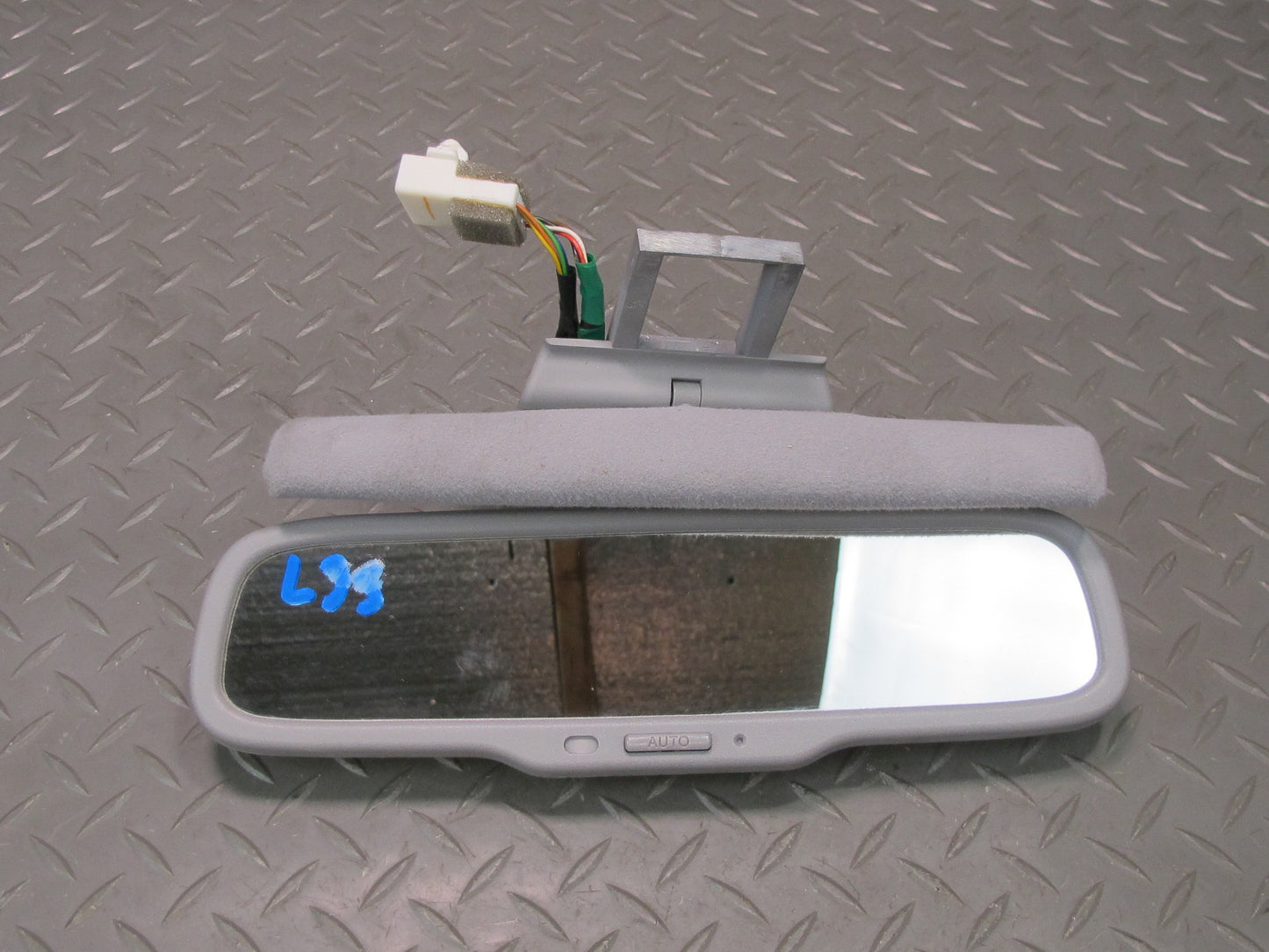 04-06 Lexus UCF30L LS430 Auto Dimming Interior Rear View Mirror w Sun Visor OEM