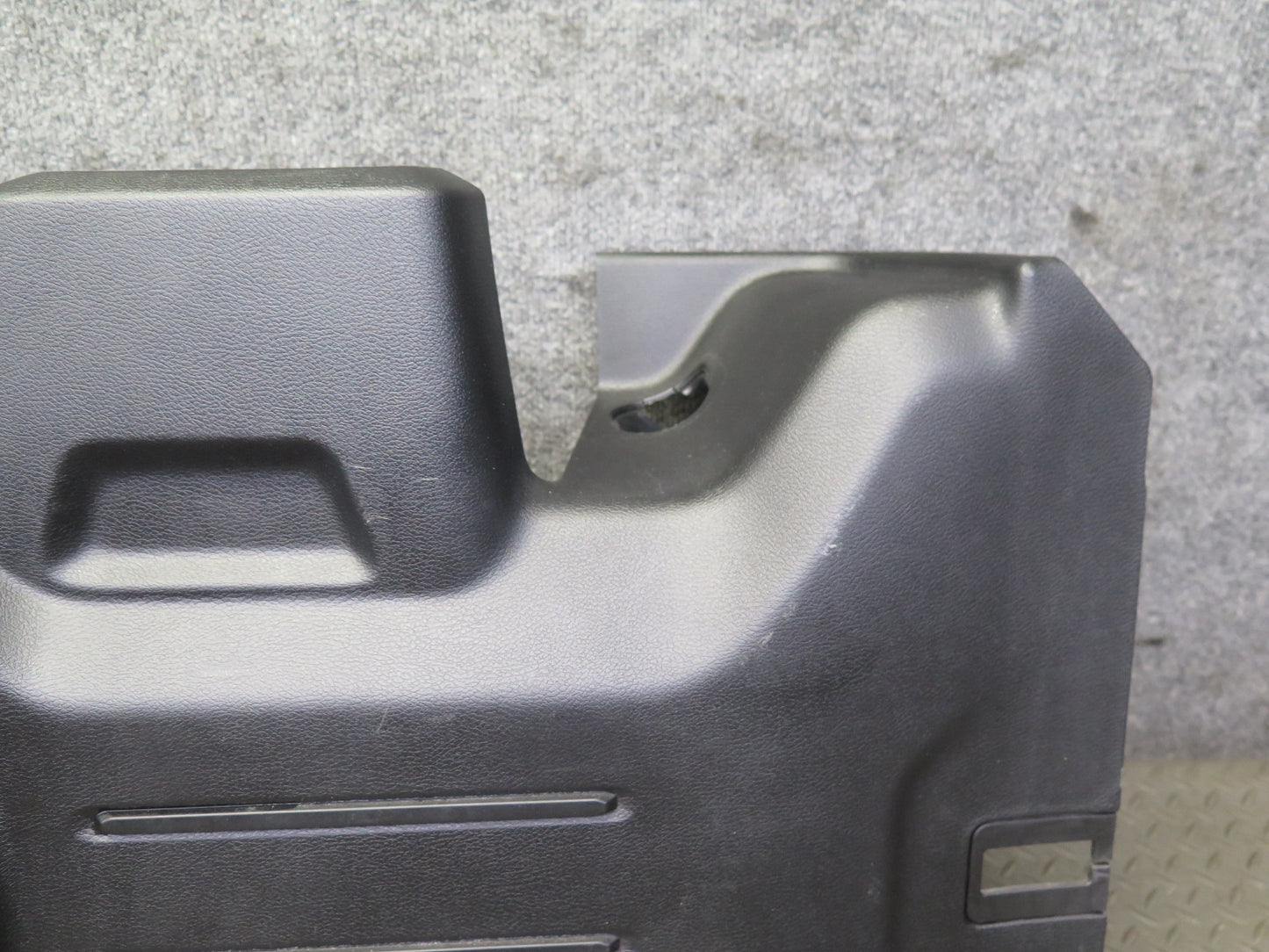 18-23 Jeep Wrangler JL Rear Door Trim Panel w Alpine Subwoofer 6LY67TX7AE OEM