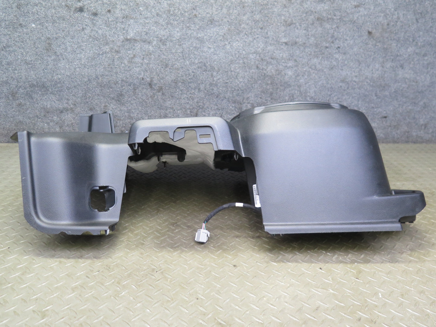 18-23 Jeep Wrangler JL Rear Door Trim Panel w Alpine Subwoofer 6LY67TX7AE OEM