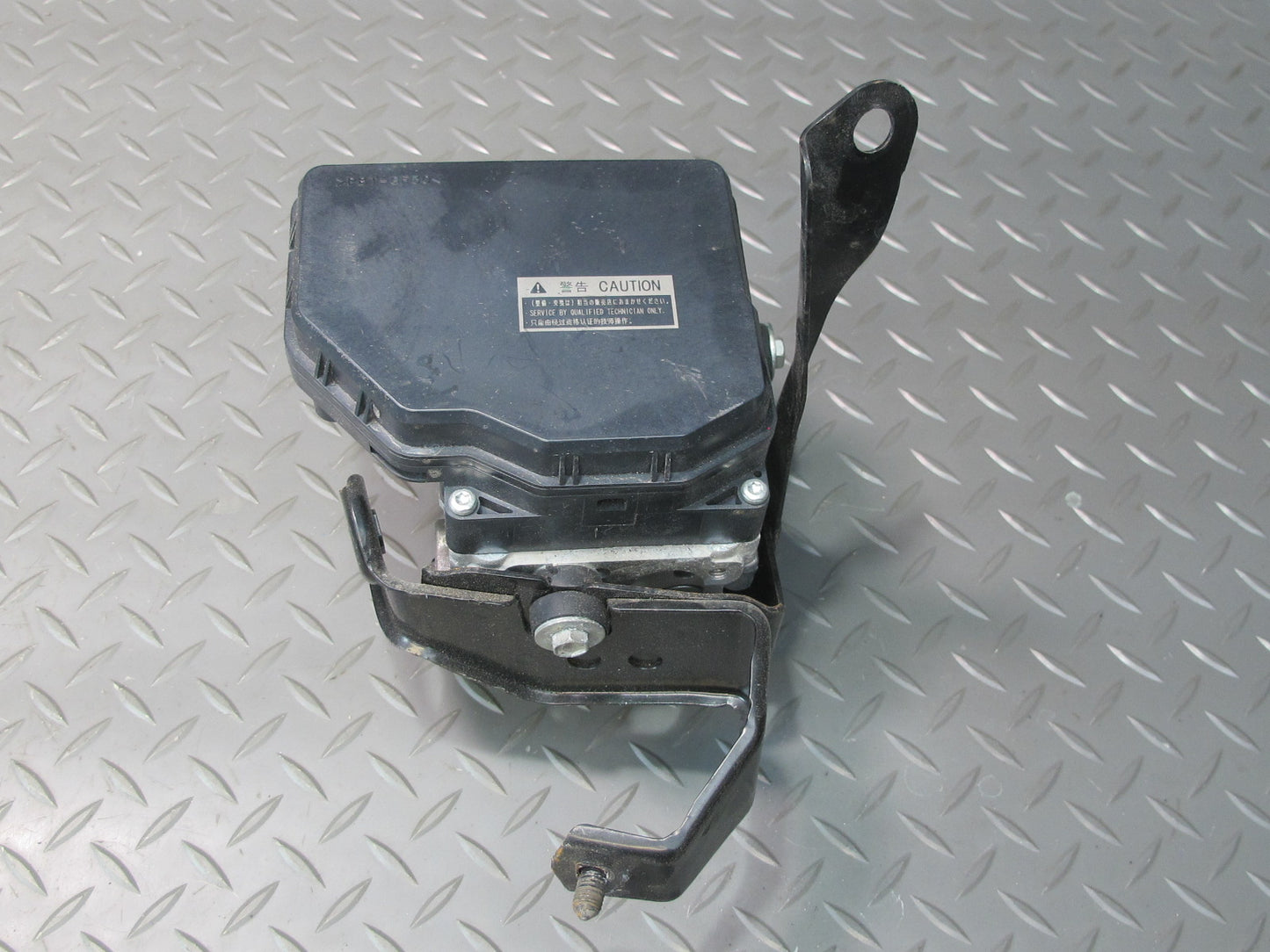 2010 Lexus GSE20L IS250 RWD Convertible Anti Lock Brake ABS Pump Module Unit OEM