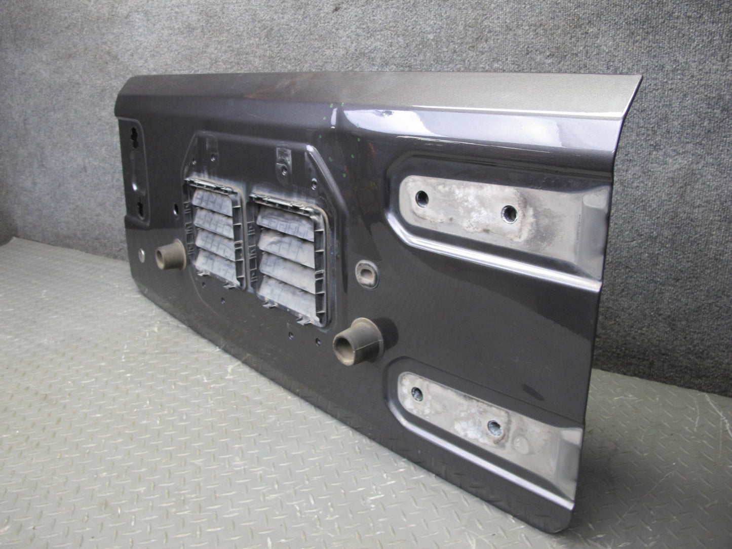 18-23 Jeep Wrangler JL Rear Trunk Lower Deck Lid Gate Panel Granite Metallic OEM