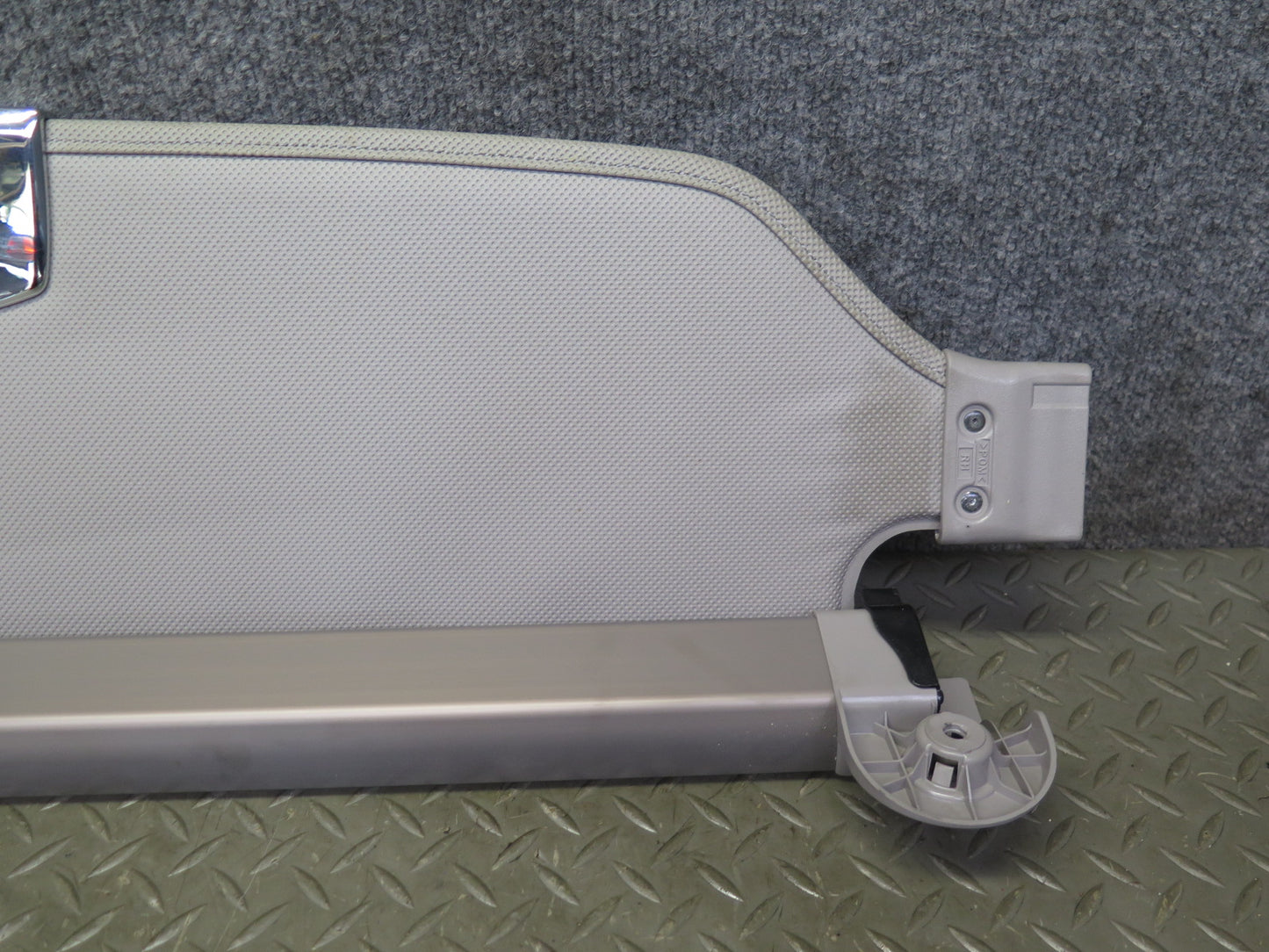 02-10 Lexus Z40 SC430 Rear Trunk Tonneau Cargo Luggage Roll UP Curtain Cover OEM