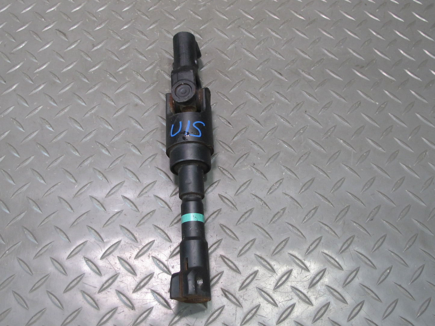 06-11 Lexus IS250 IS350 RWD Steering Column Coupling Lower U Joint Shaft OEM