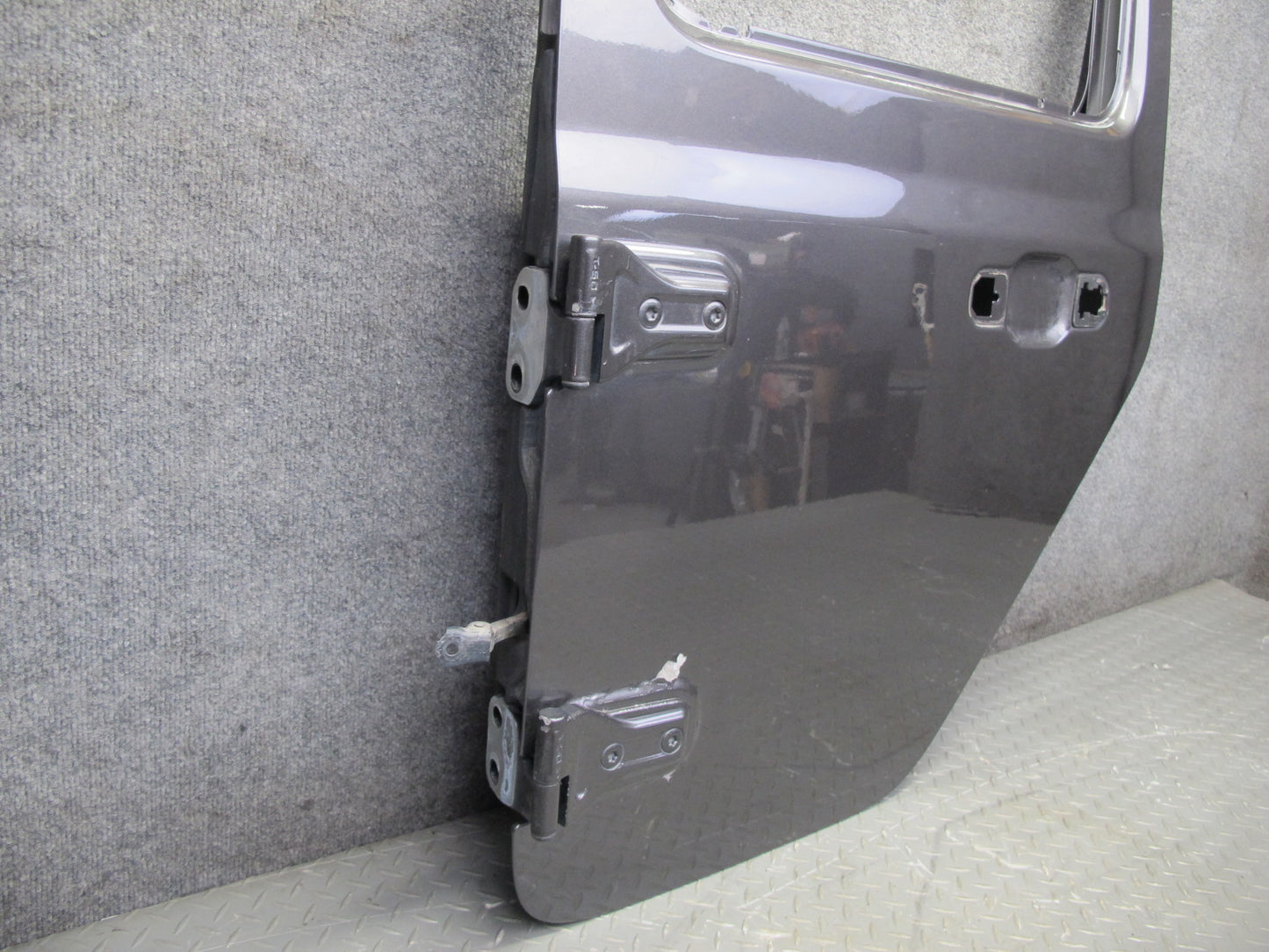 18-26 Jeep Wrangler JL 4-DOOR Rear Left Door Shell Panel Granite Metallic OEM