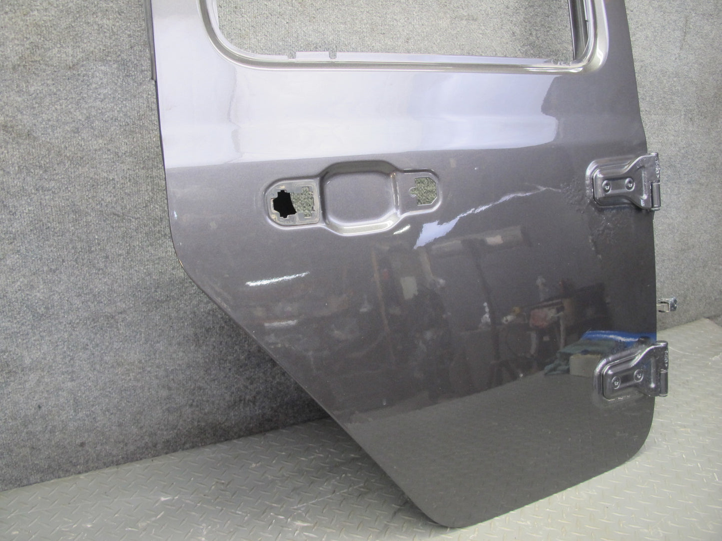 18-26 Jeep Wrangler JL 4-DOOR Rear Right Door Shell Panel Granite Metallic OEM