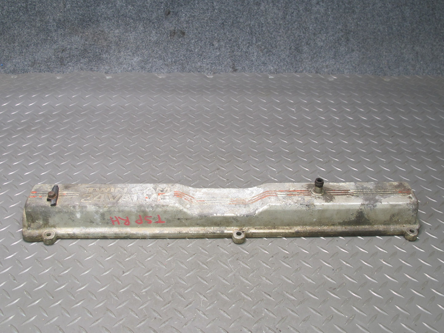 87-92 Toyota Supra MK3 7MGE Set of 2 Left & Right Engine Head Valve Cover OEM