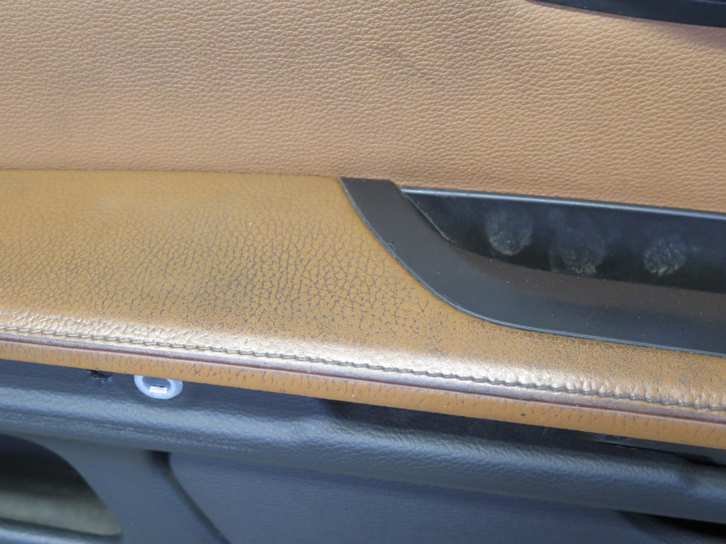 07-13 BMW E92 E93 335i Coupe Convertible Set of 2 Door Interior Trim Panel OEM