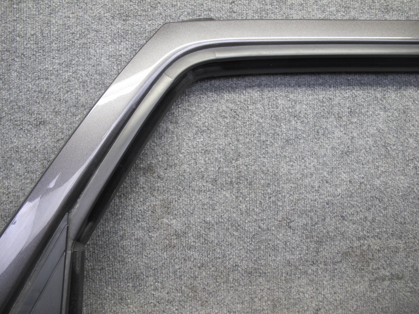 18-26 Jeep Wrangler JL 4-DOOR Front Left Door Shell Panel Granite Metallic OEM