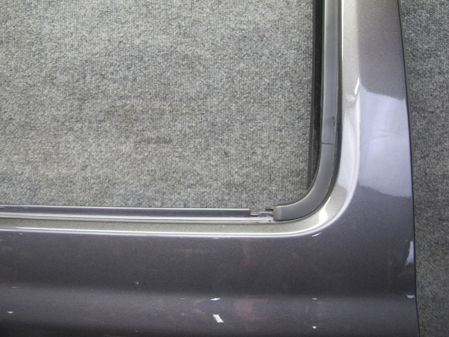 18-26 Jeep Wrangler JL 4-DOOR Front Left Door Shell Panel Granite Metallic OEM