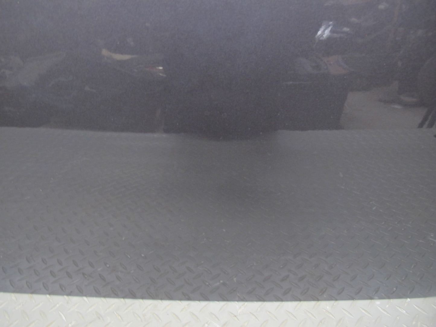 18-26 Jeep Wrangler JL 4-DOOR Front Left Door Shell Panel Granite Metallic OEM