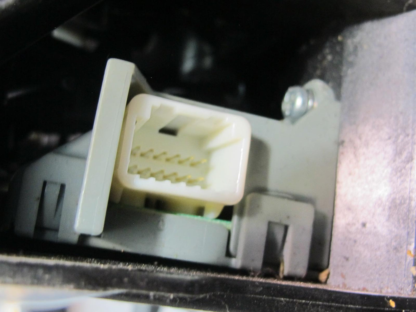 08-14 Lexus USE20L Is-f A/T Automatic Transmission Gear Shifter w Knob Assy OEM