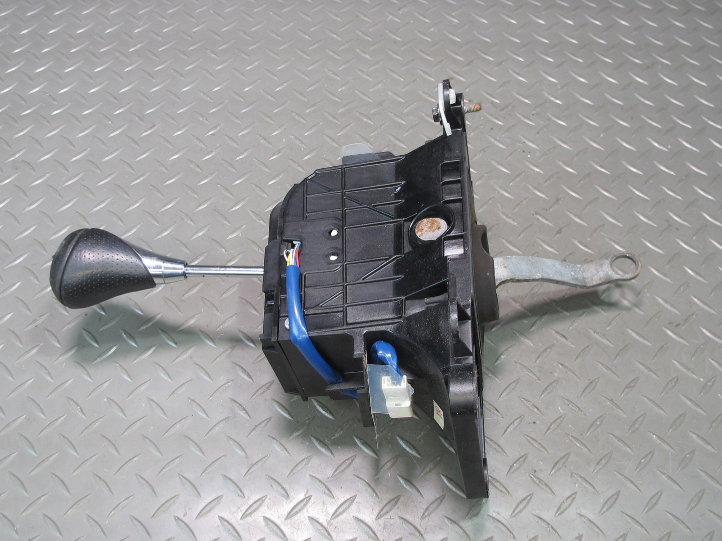 08-14 Lexus USE20L Is-f A/T Automatic Transmission Gear Shifter w Knob Assy OEM