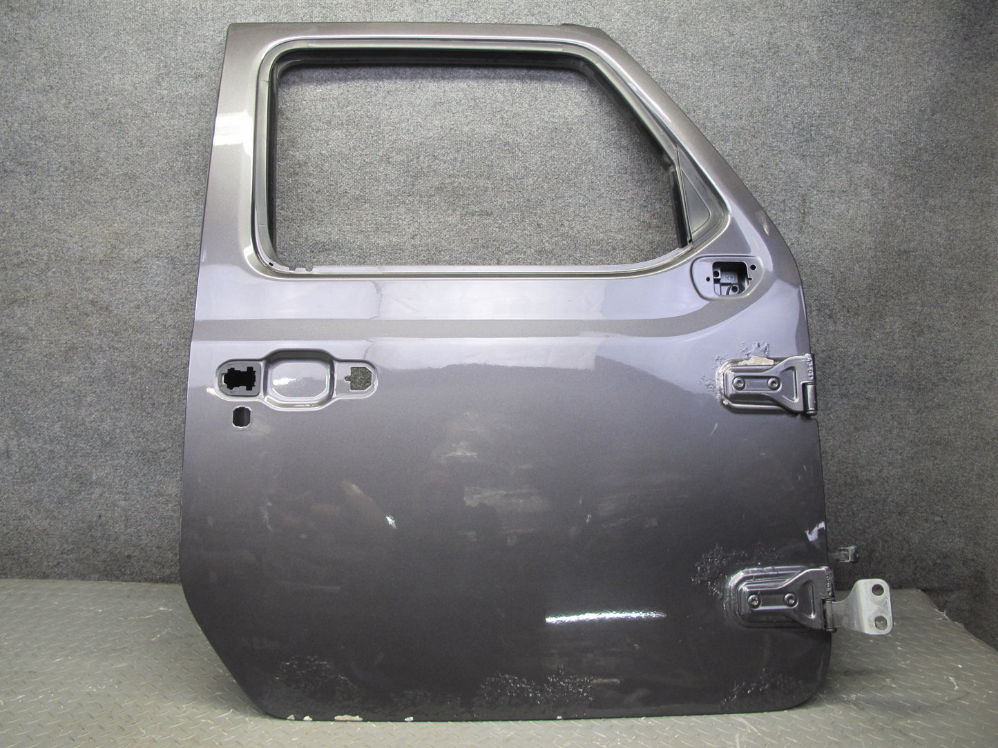 18-26 Jeep Wrangler JL 4-DOOR Front Right Door Shell Panel Granite Metallic OEM
