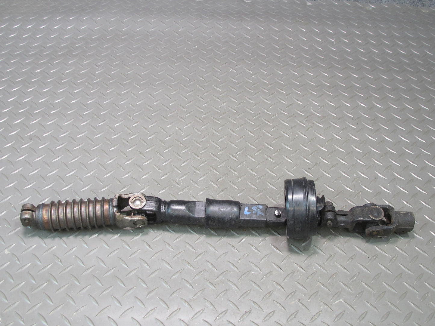 1998 Lexus UCF20L LS400 Steering Column Intermediate Linkage U Joint Shaft OEM