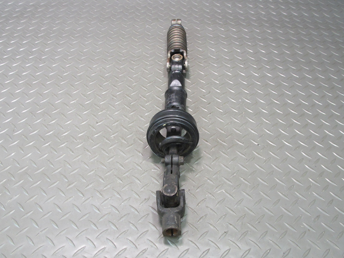 1998 Lexus UCF20L LS400 Steering Column Intermediate Linkage U Joint Shaft OEM